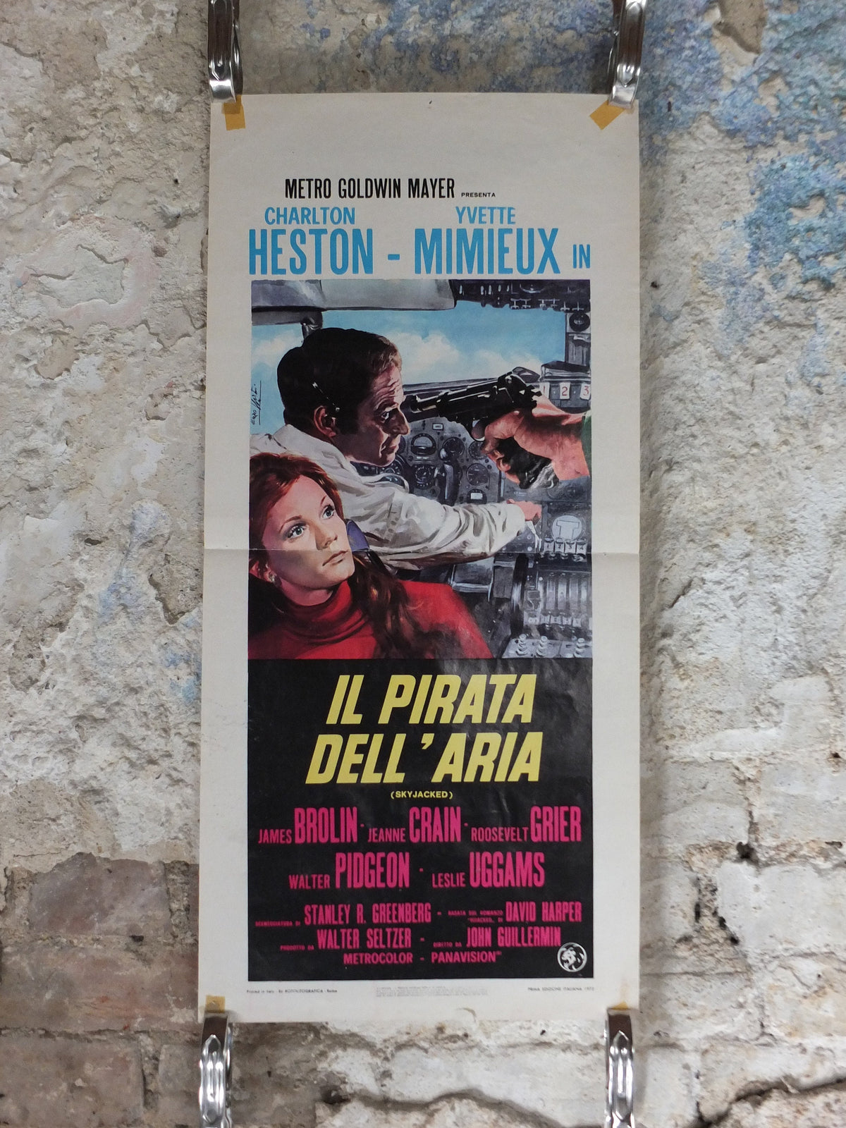 Original Vintage Italian Movie Poster Hijacked Il Pirata Dell 'Aria 1972 Charlton Heston James Brolin wall art print