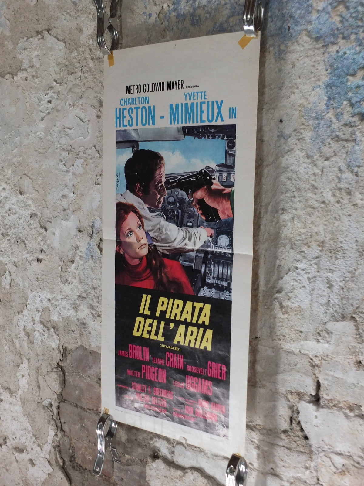 Original Vintage Italian Movie Poster Hijacked Il Pirata Dell 'Aria 1972 Charlton Heston James Brolin wall art print