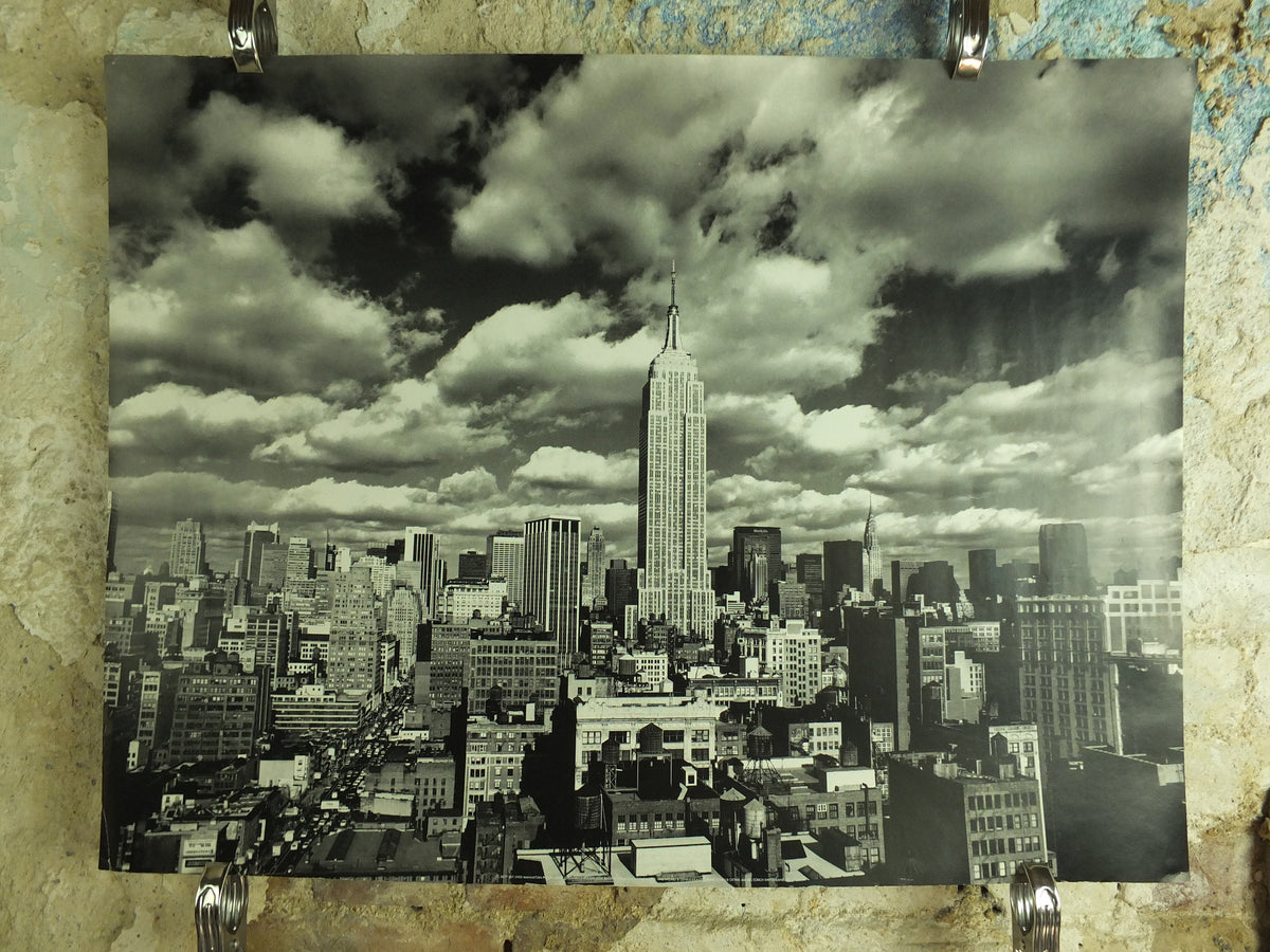 Original Vintage Manhatten New York Empire State Building Travel Poster black white USA monochrome print wall art retro 1990s 1996