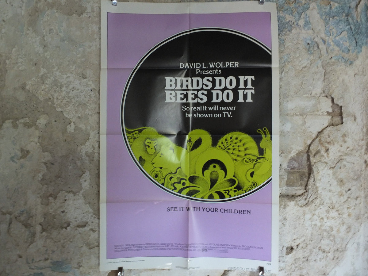 Original Vintage Movie Poster Birds do it Bees do it 1974 1970s wall art animals mating documentary US one sheet cinema film memorabilia