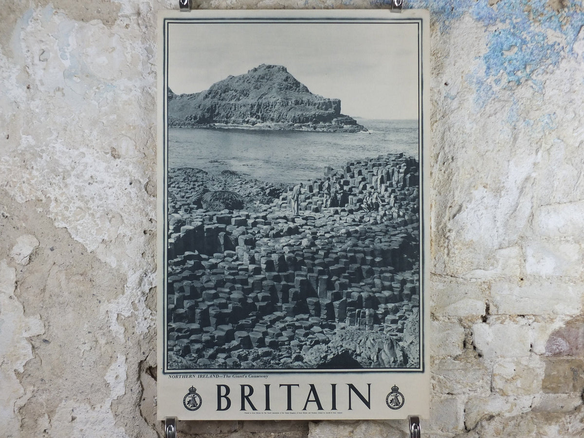 1947 The Giants Causeway Britain Poster, Northern Ireland, Travel Association United Kingdom, travel tourism holiday vacation wall art decor