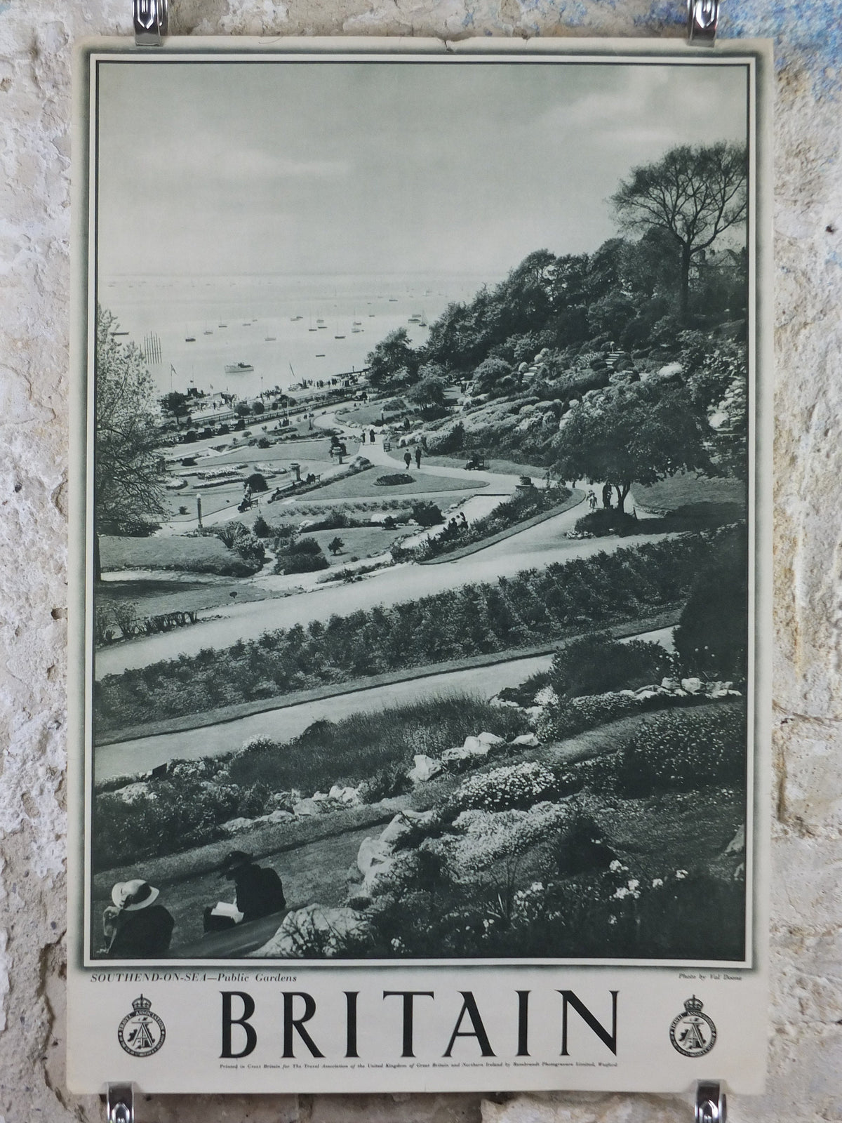 1947 Southend On Sea Britain Poster, Public Gardens, Travel Association United Kingdom, travel tourism, holiday vacation wall art decor