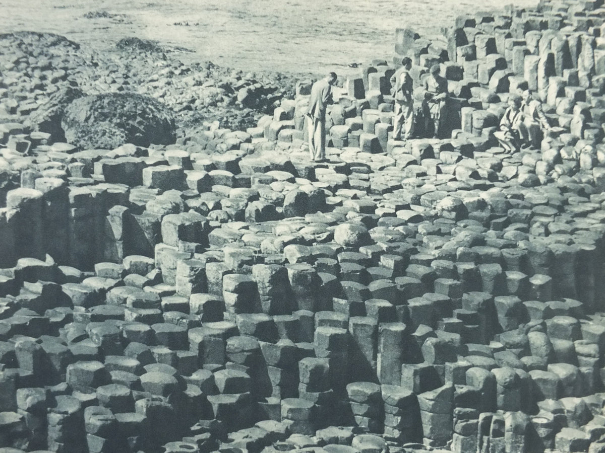 1947 The Giants Causeway Britain Poster, Northern Ireland, Travel Association United Kingdom, travel tourism holiday vacation wall art decor