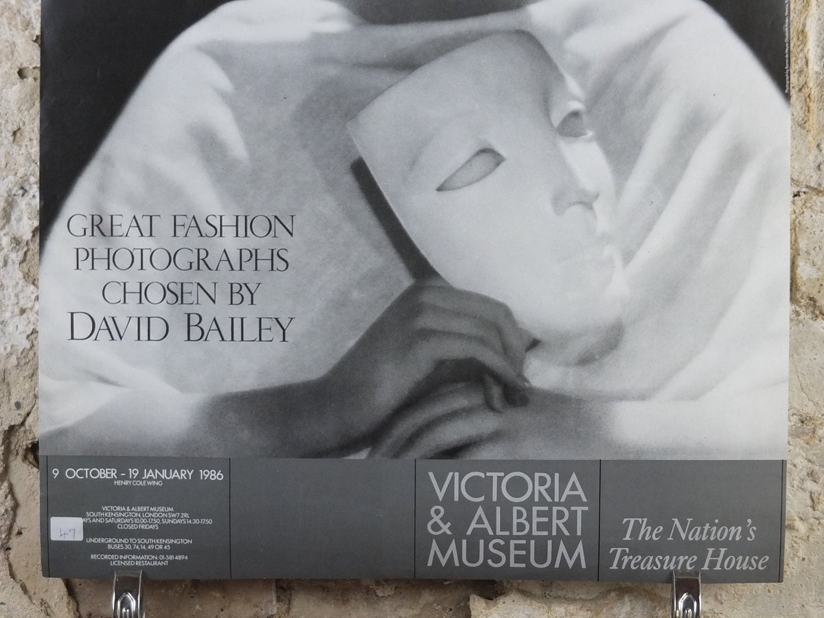 1986 V&A Museum Poster, David Bailey's Great Fashion Photographers, Victoria and Albert, gallery exhibition wall art decor