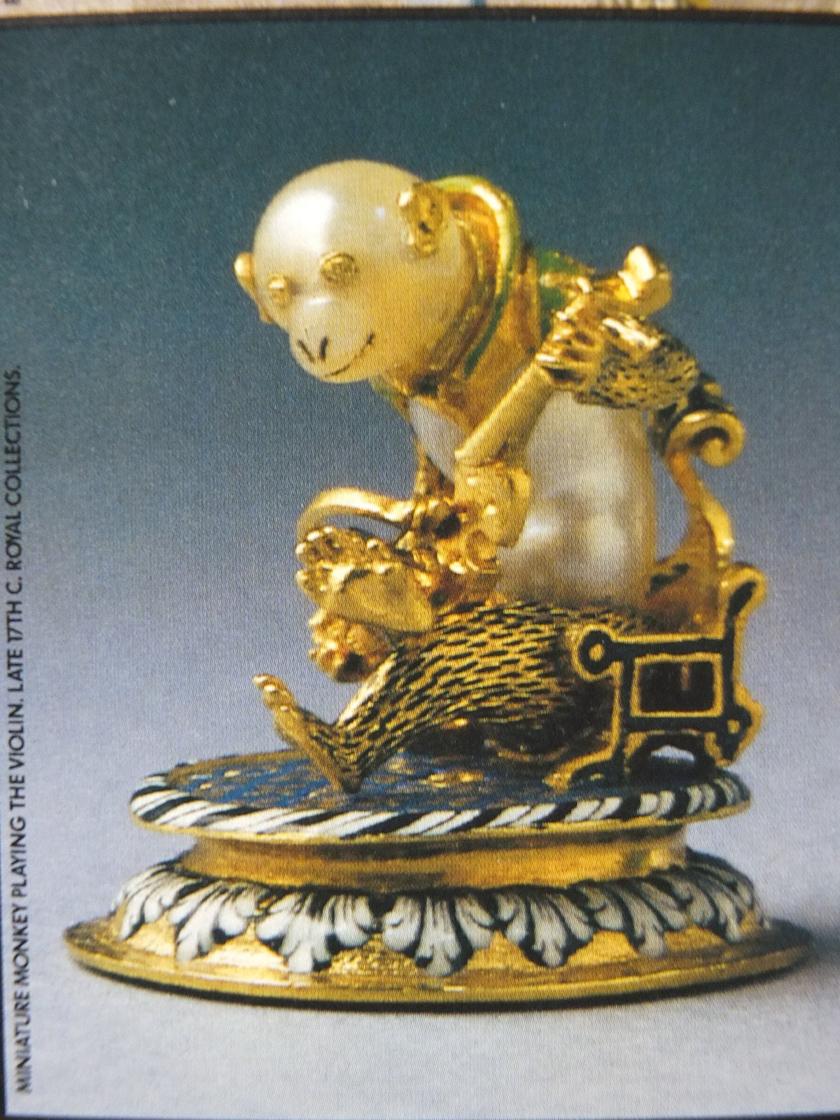 1989 Royal Academy of Arts Poster, "The Royal Treasures of Sweden 1550-1700" gallery exhibition, wall art decor