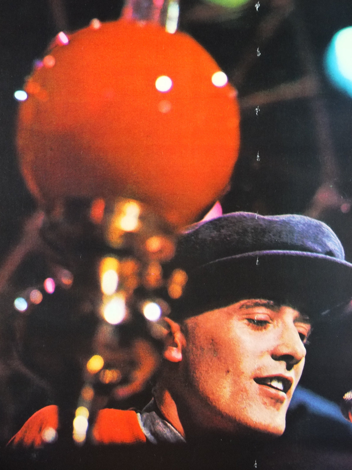 1972 Gilbert O'Sullivan Poster, piano in the lights, soft rock, pop, easy listening, band music, wall art decor