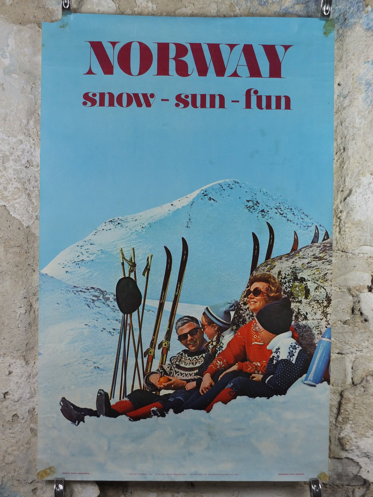 1970 Norway Skiing Poster, Snow, Sun, Fun, Norway Travel Association for Norwegian State Railways, tourism skiing vacation wall art decor