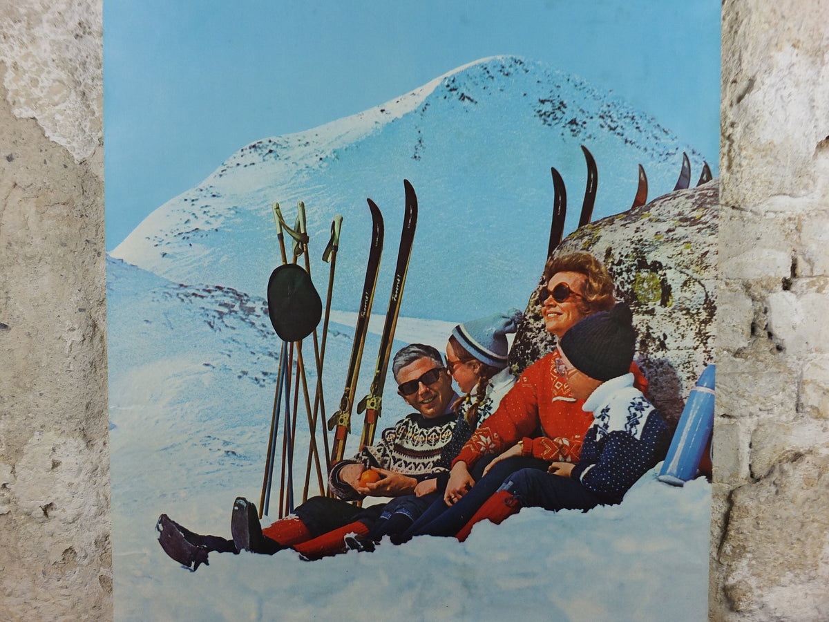 1970 Norway Skiing Poster, Snow, Sun, Fun, Norway Travel Association for Norwegian State Railways, tourism skiing vacation wall art decor