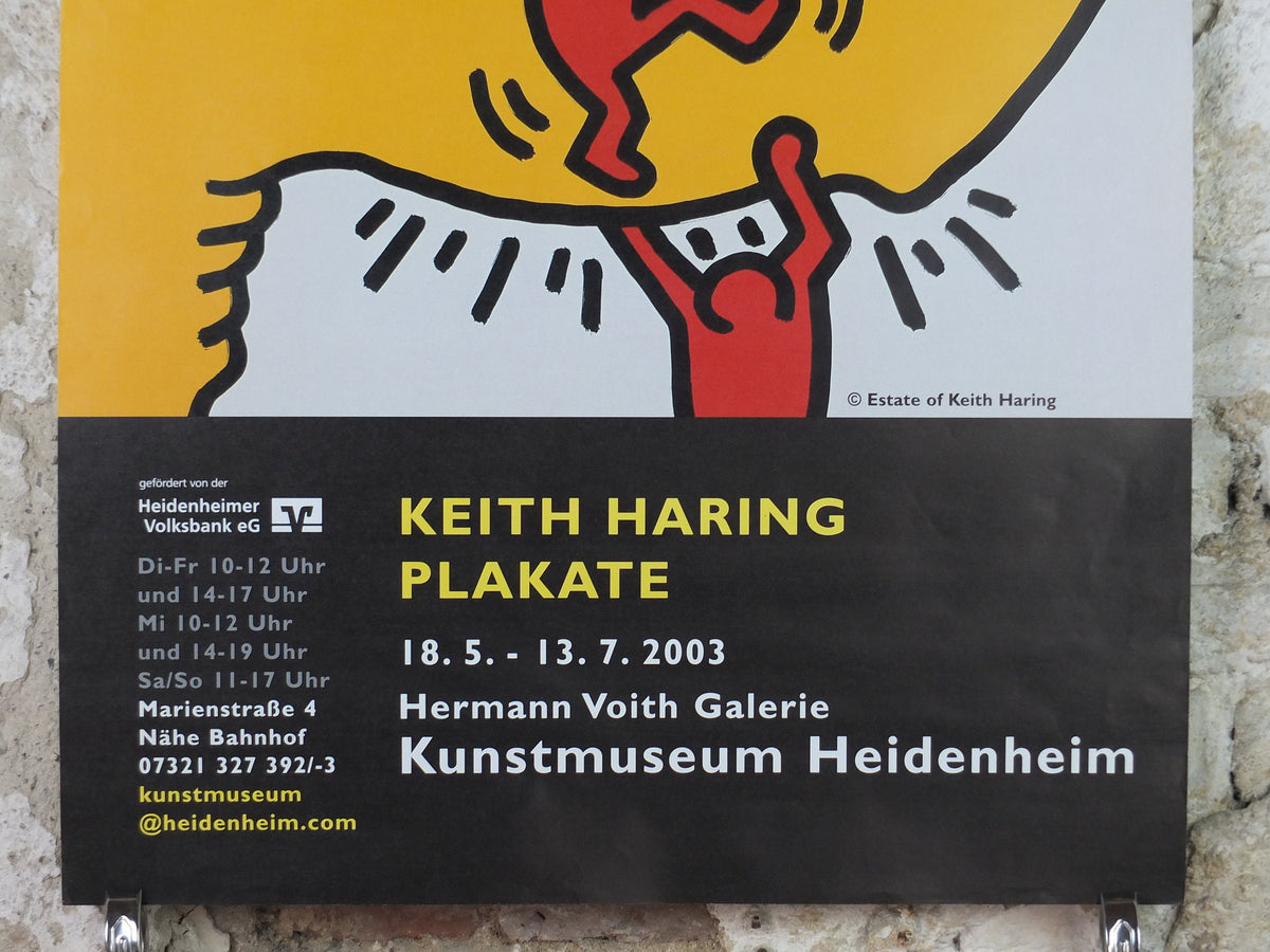 2003 Keith Haring Poster, Strength, three red men climbing over a yellow bicep, Kunstmuseum Heidenheim. Pop Art, Street, wall art decor