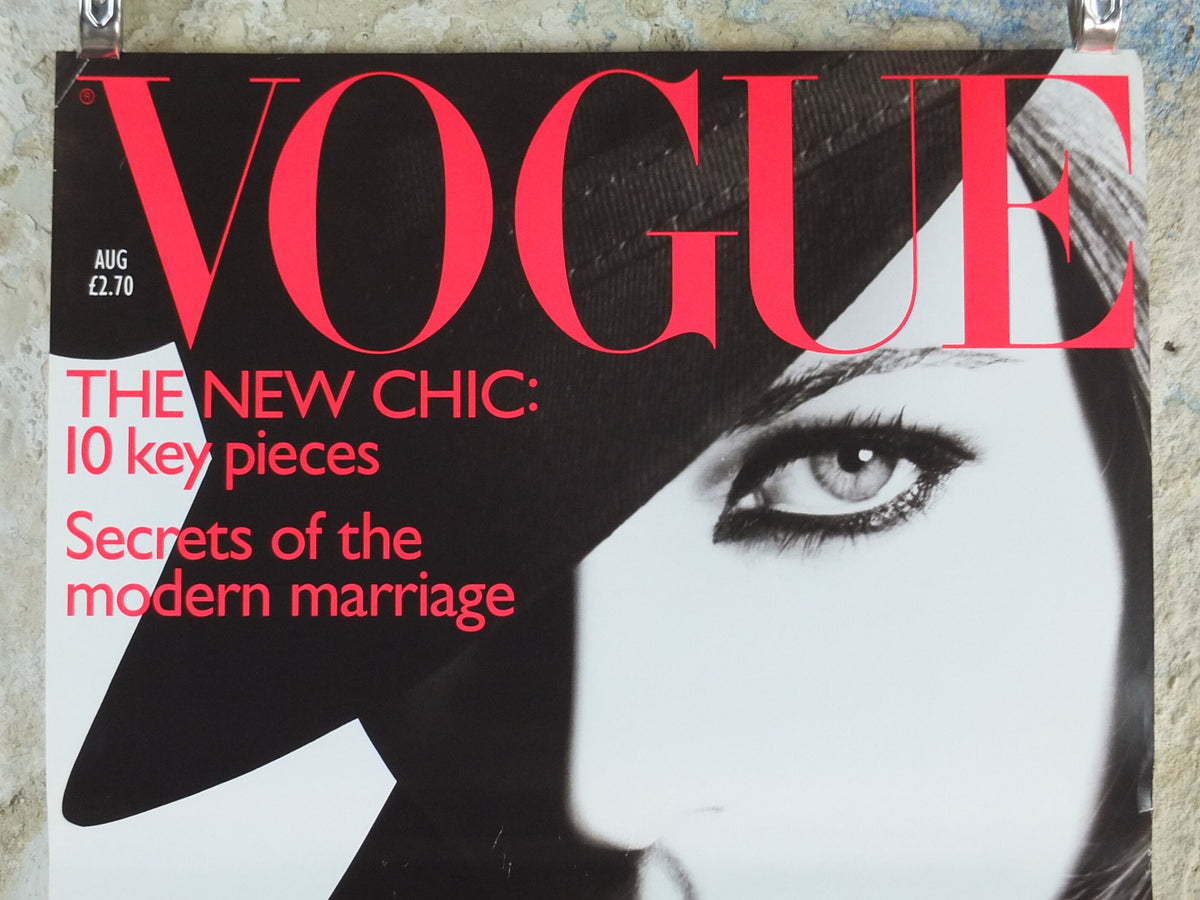 1995 Vogue Magazine Poster, Elizabeth Hurley, August 1995, The New Chic, fashion Advertising, wall art decor