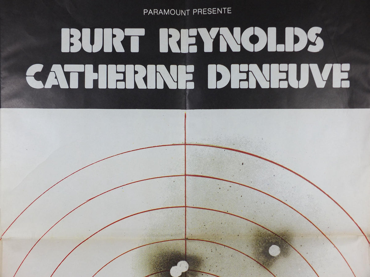 1975 Hustle Poster, Burt Reynolds Catherine Deneuve, La Cite Des Dangers, French "Grande" size, Vintage French, film cinema wall art decor