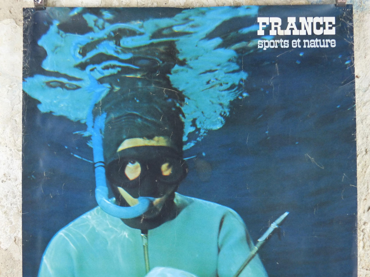 1974 Spearfishing in France Poster, France Sports et Nature, snorkelling and diving, French travel tourism, holiday vacation, wall art decor