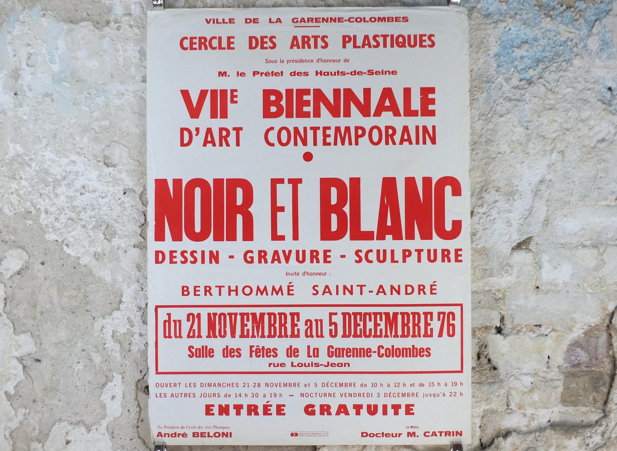 1976 Black & White Poster, Noir et Blanc, sculptures, drawing and engravings, lovely patina, wall art decor