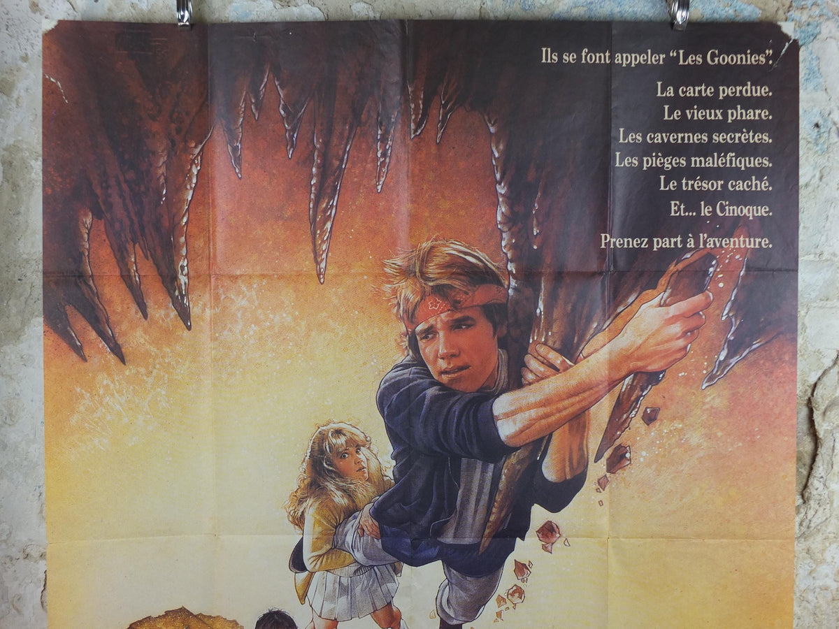 1985 The Goonies Poster, Treasure map hunt for pirate gold of One Eyed Willy, Original French Grande size, wall art cinema film memorabilia
