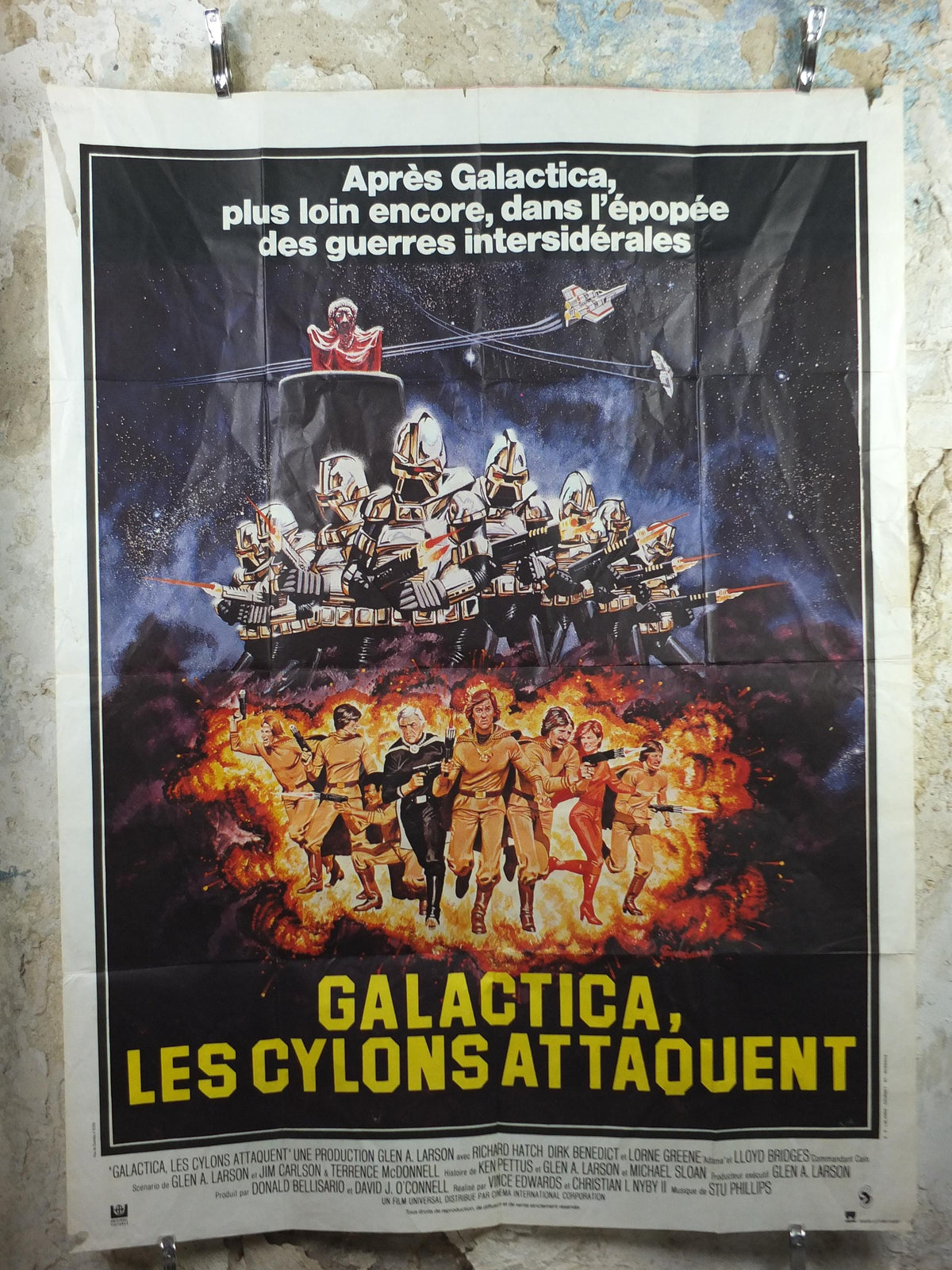 1978 Battlestar Galactica Poster, The Cylon Attack, Mission Galactica, Original French Grande size, wall art cinema film memorabilia