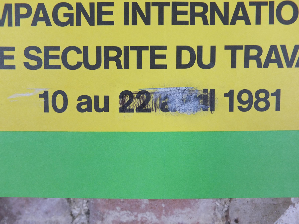 1981 Industrial Safety Poster, UIC manufacturing international work safety campaign, campagne internationale de sécurité du travail wall art