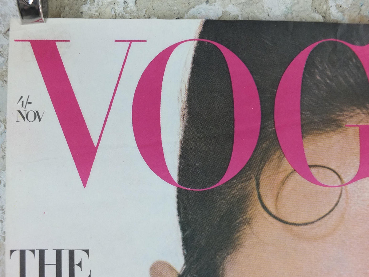 1968 Vogue Magazine Cover Poster, Moyra Swan, November 1968, British Vogue, David Bailey, fashion Advertising wall art decor