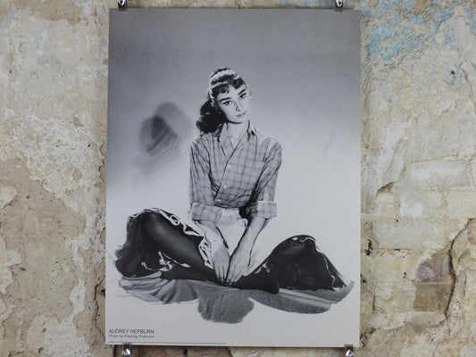 Vintage Italian Audrey Hepburn Poster – Pierluigi Praturlon Photograph, c.1990s