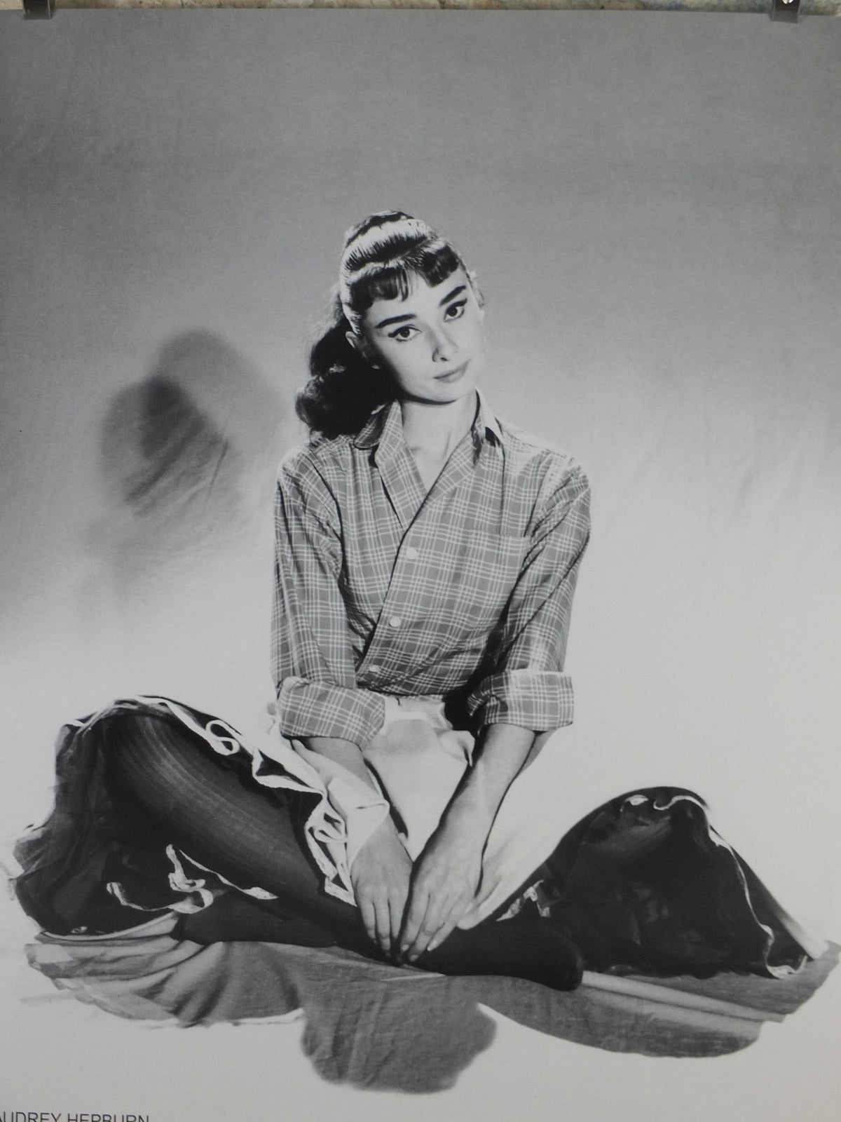 Vintage Italian Audrey Hepburn Poster – Pierluigi Praturlon Photograph, c.1990s